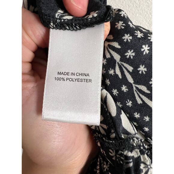 CeCe Black White Floral Print Wide Leg Sleeveless Jumpsuit Size M - Picture 7 of 11